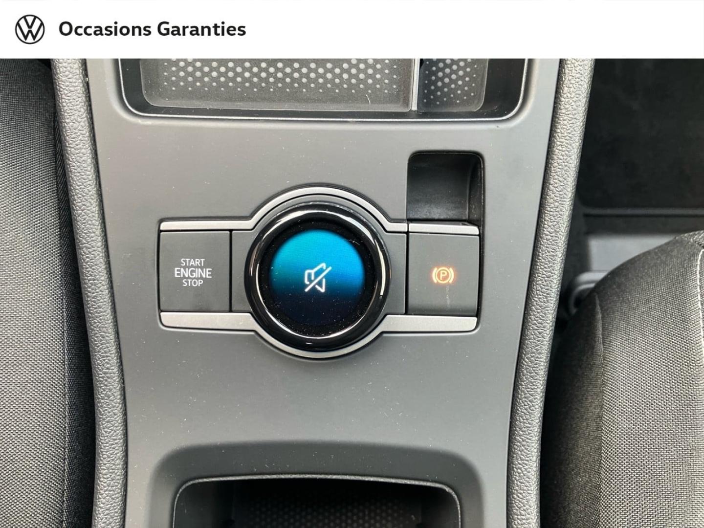 Voitures occasions VOLKSWAGEN T-ROC Life Villemomble