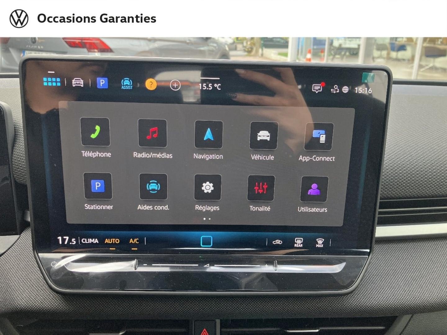 Voitures occasions VOLKSWAGEN T-ROC Life Villemomble
