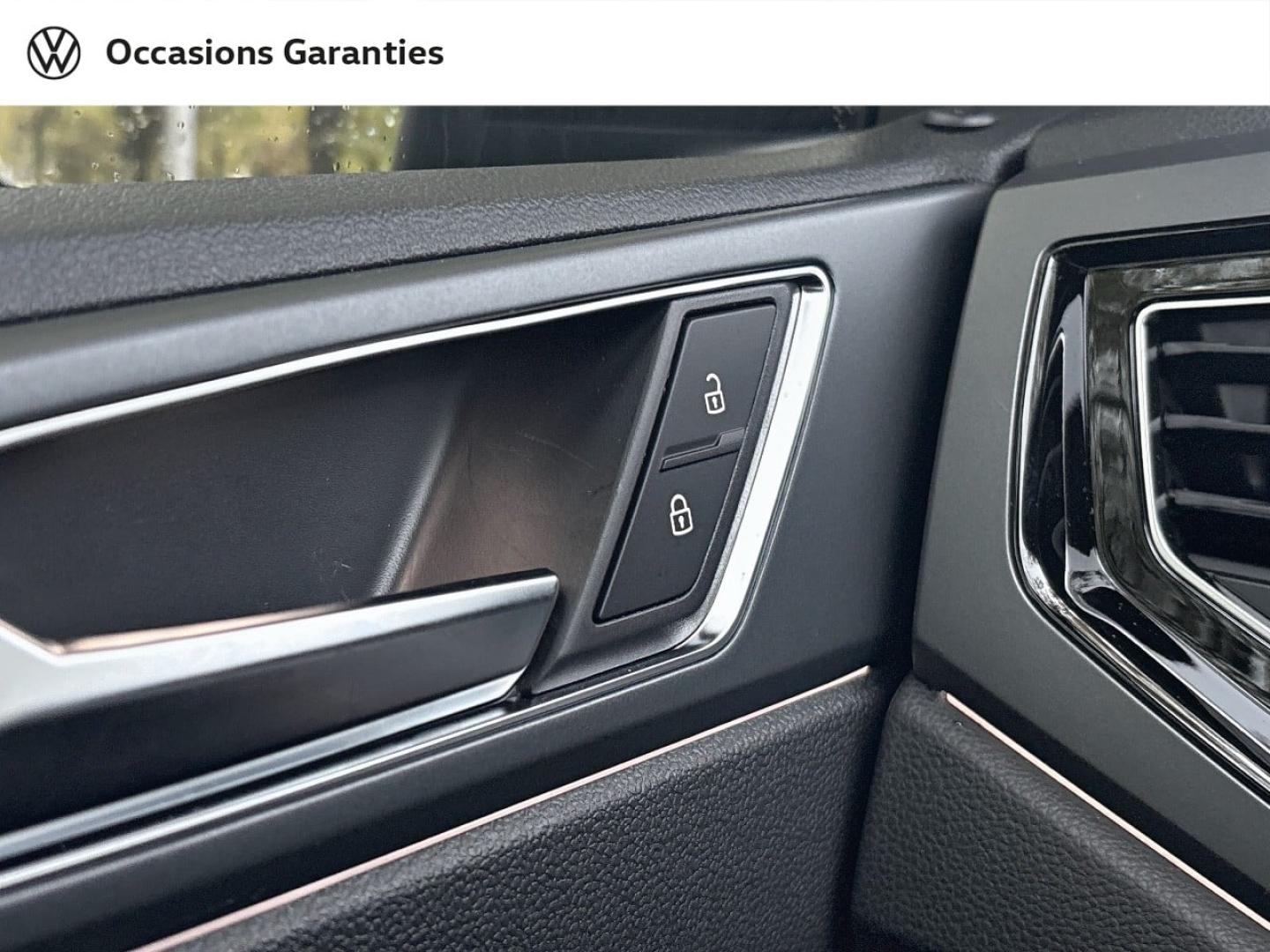 Voitures occasions VOLKSWAGEN TAIGO R-Line Edition Villemomble