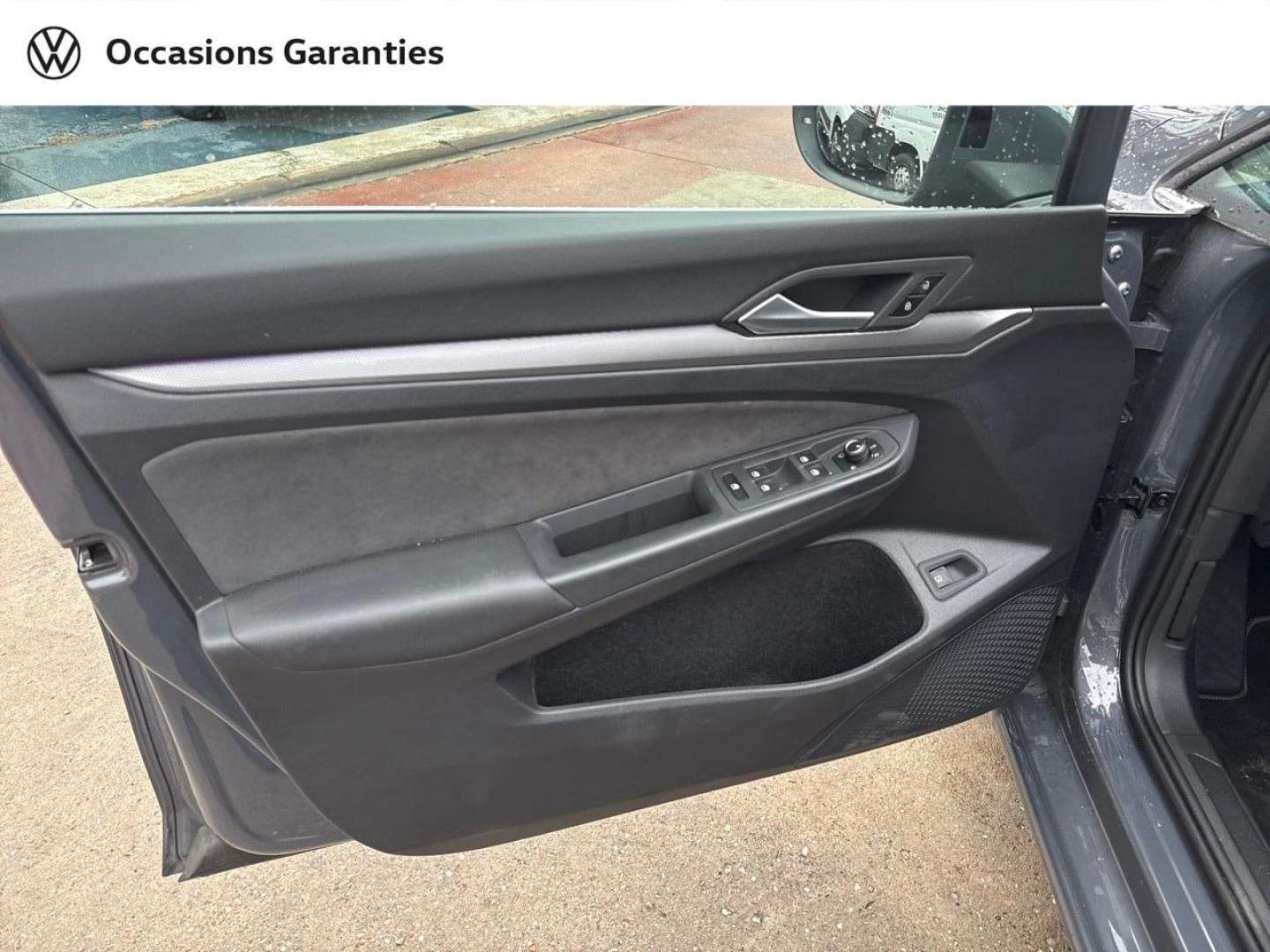 Voitures occasions VOLKSWAGEN GOLF Style Villemomble