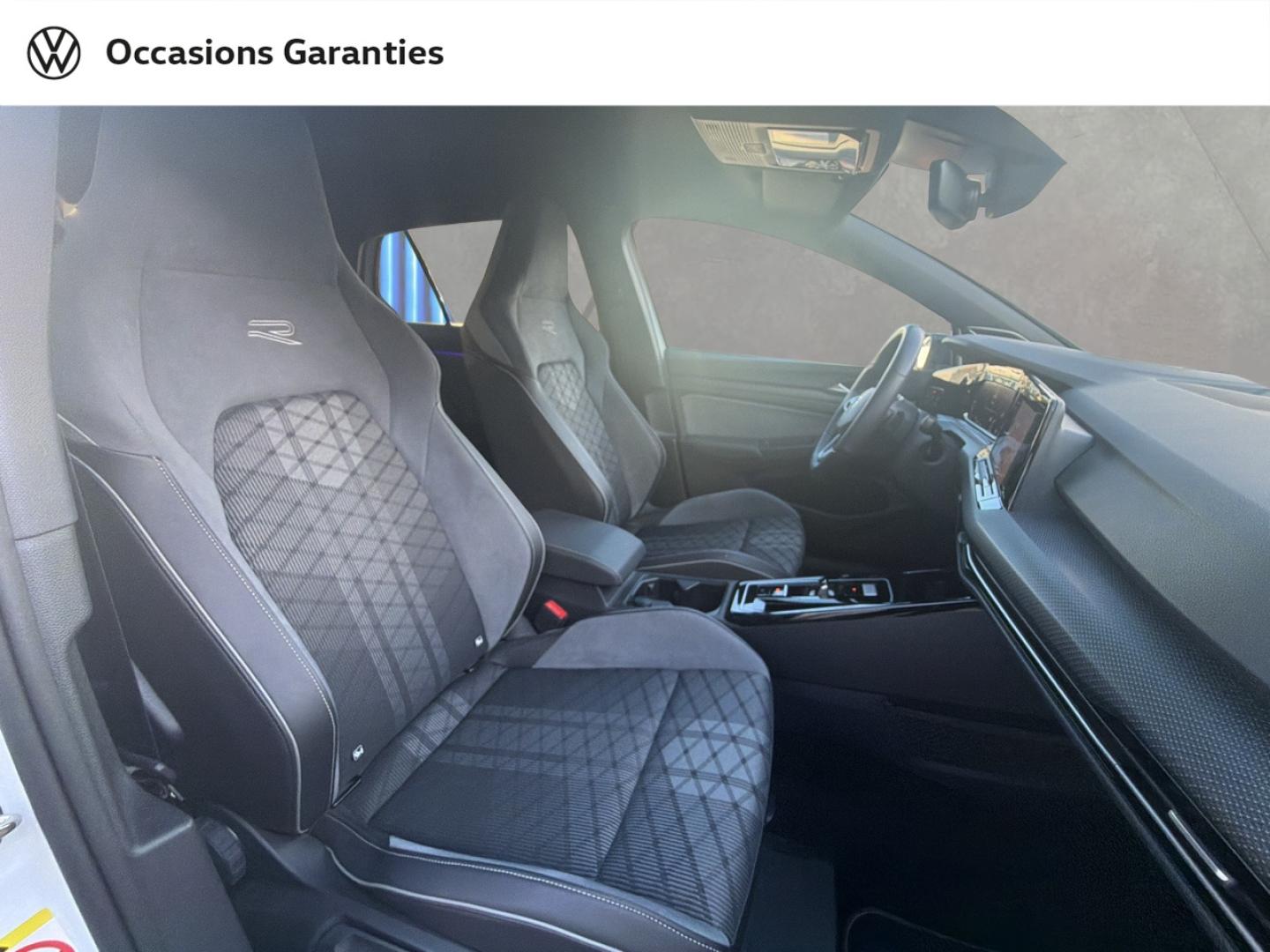 Voitures occasions VOLKSWAGEN GOLF R-Line Villemomble