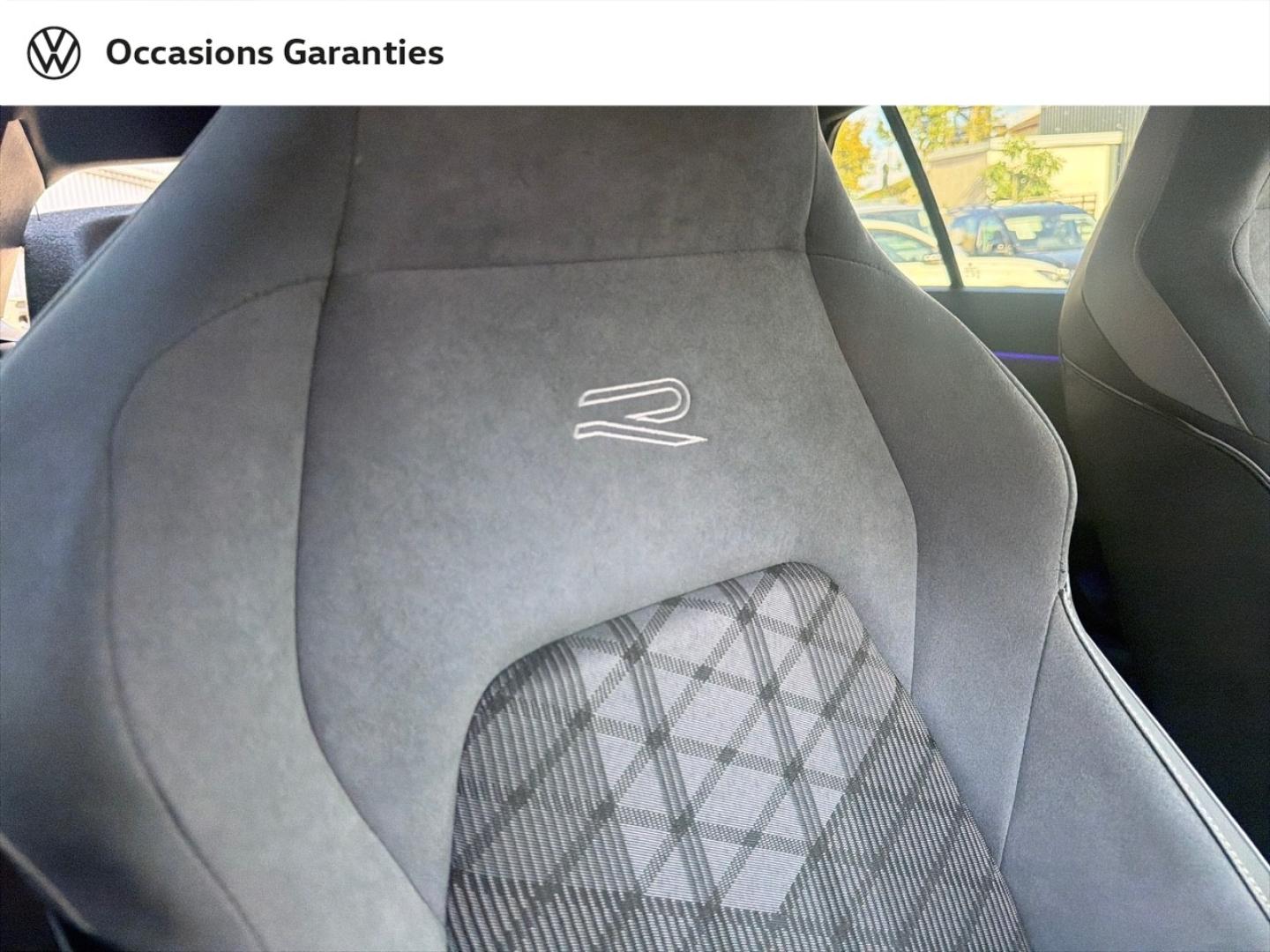 Voitures occasions VOLKSWAGEN GOLF R-Line Villemomble