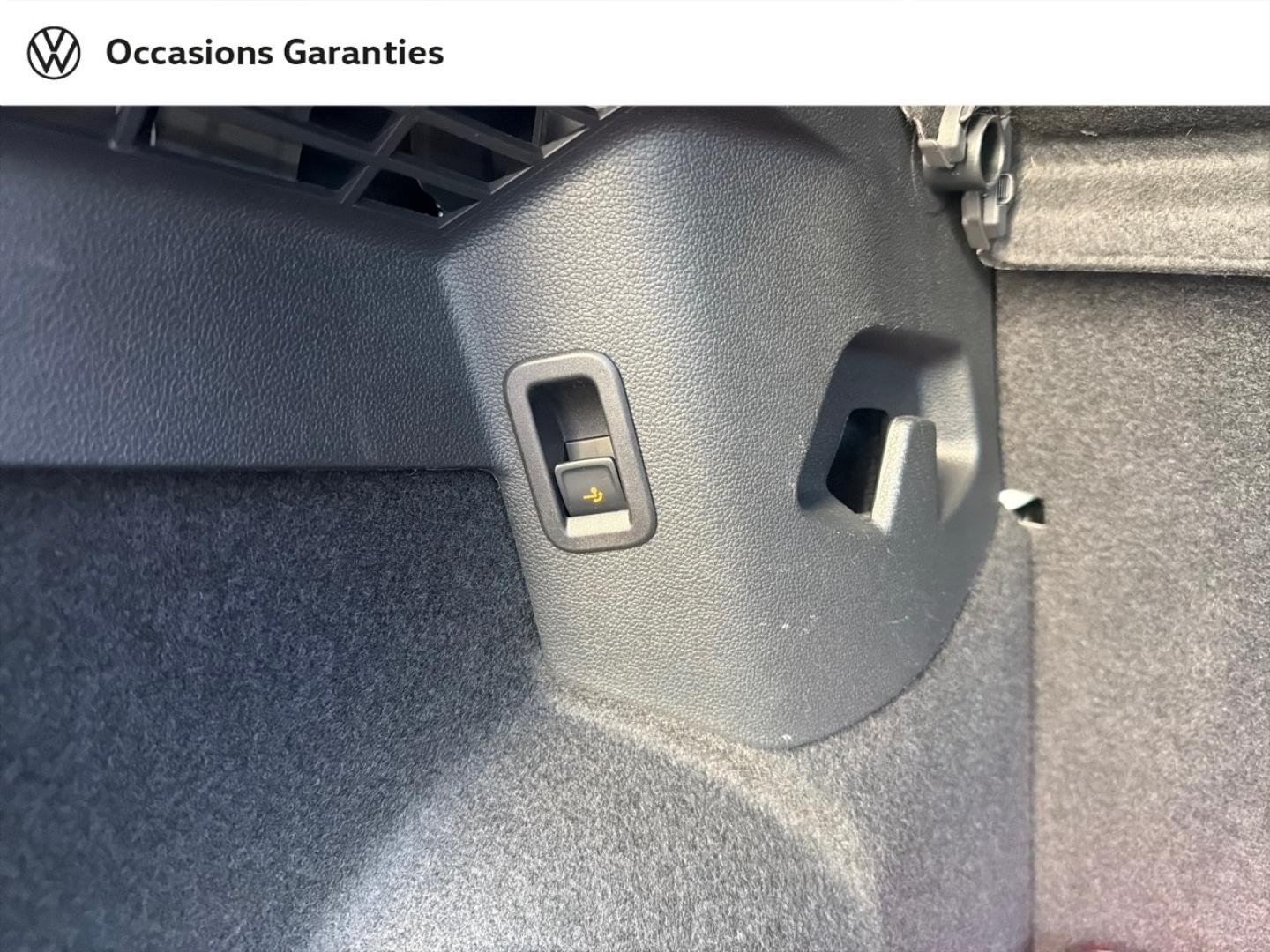 Voitures occasions VOLKSWAGEN GOLF R-Line Villemomble