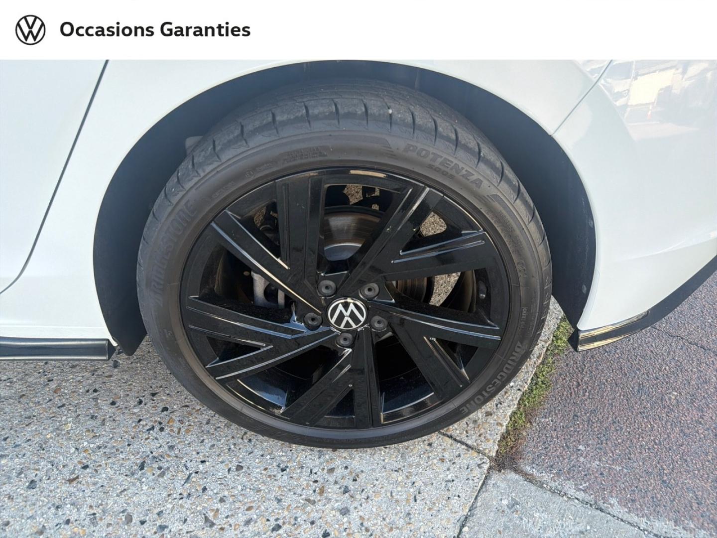 Voitures occasions VOLKSWAGEN GOLF R-Line Villemomble