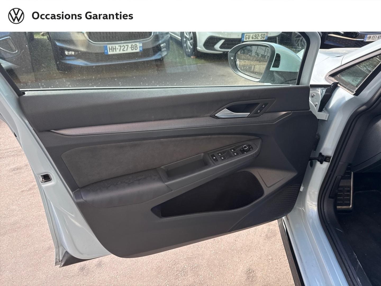 Voitures occasions VOLKSWAGEN GOLF R-Line Edition Villemomble
