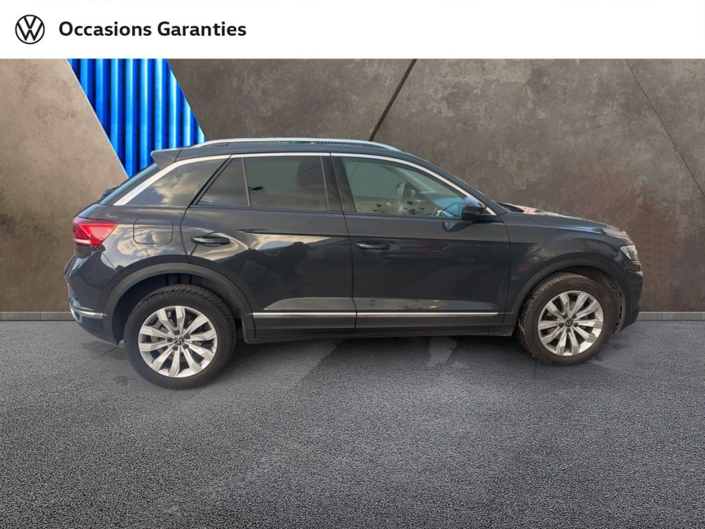 Voitures occasions VOLKSWAGEN T-ROC Carat Villemomble