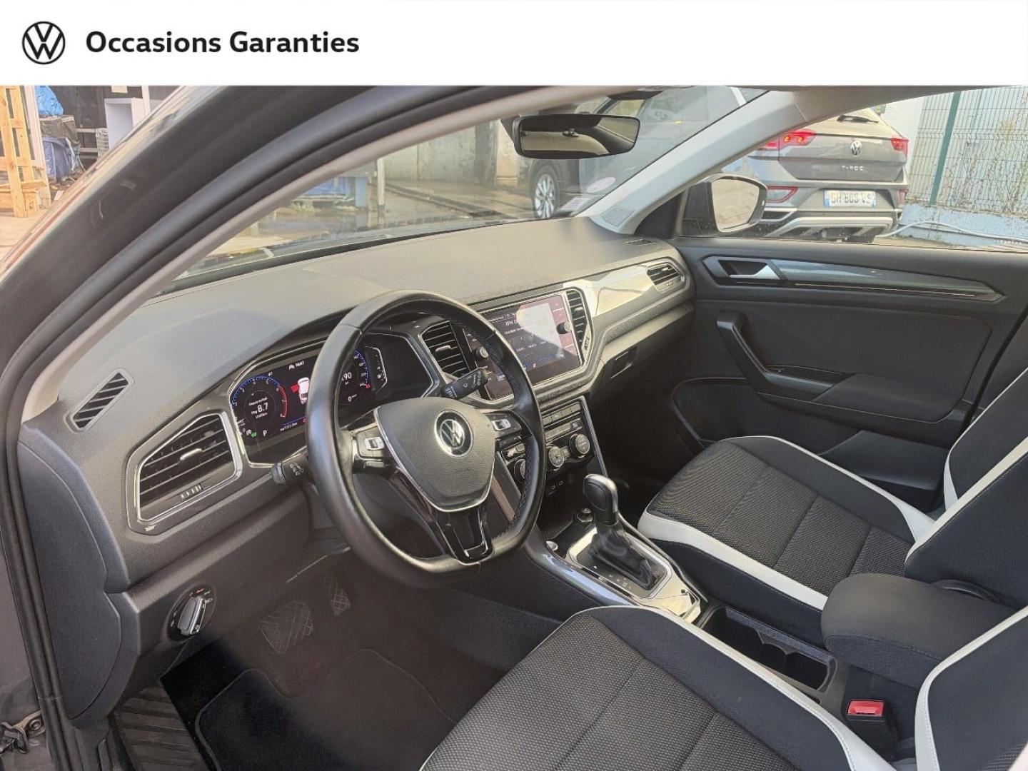 Voitures occasions VOLKSWAGEN T-ROC Carat Villemomble