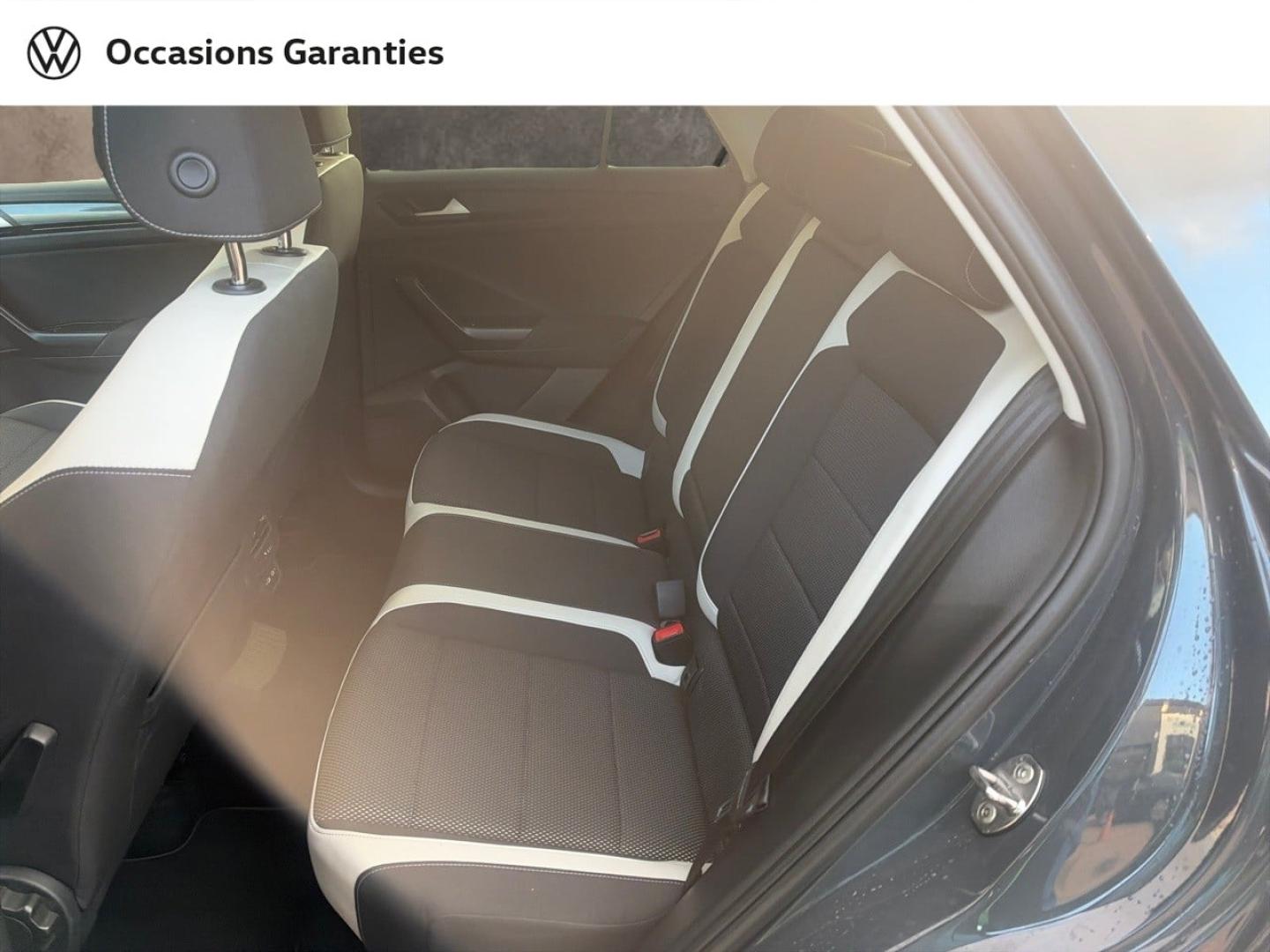 Voitures occasions VOLKSWAGEN T-ROC Carat Villemomble