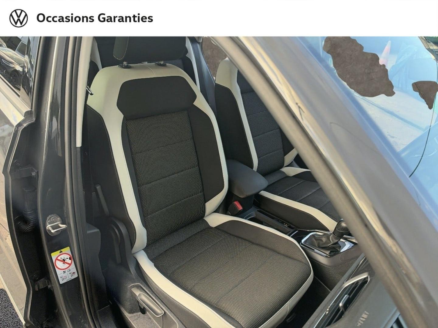 Voitures occasions VOLKSWAGEN T-ROC Carat Villemomble