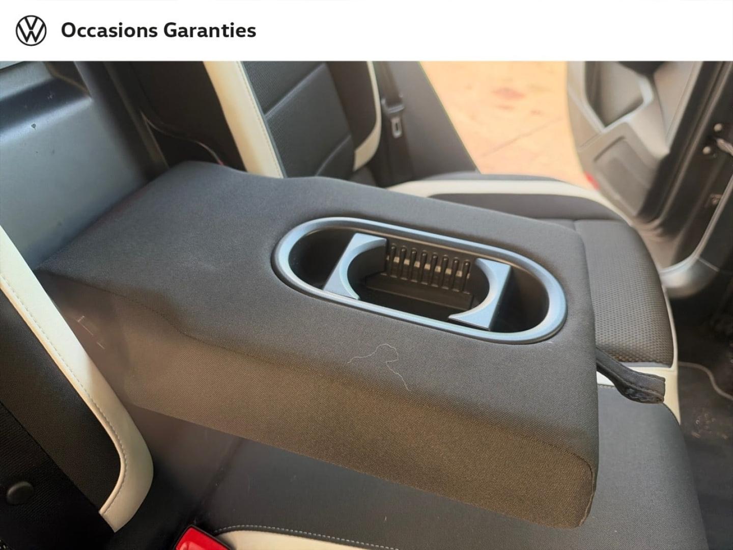 Voitures occasions VOLKSWAGEN T-ROC Carat Villemomble
