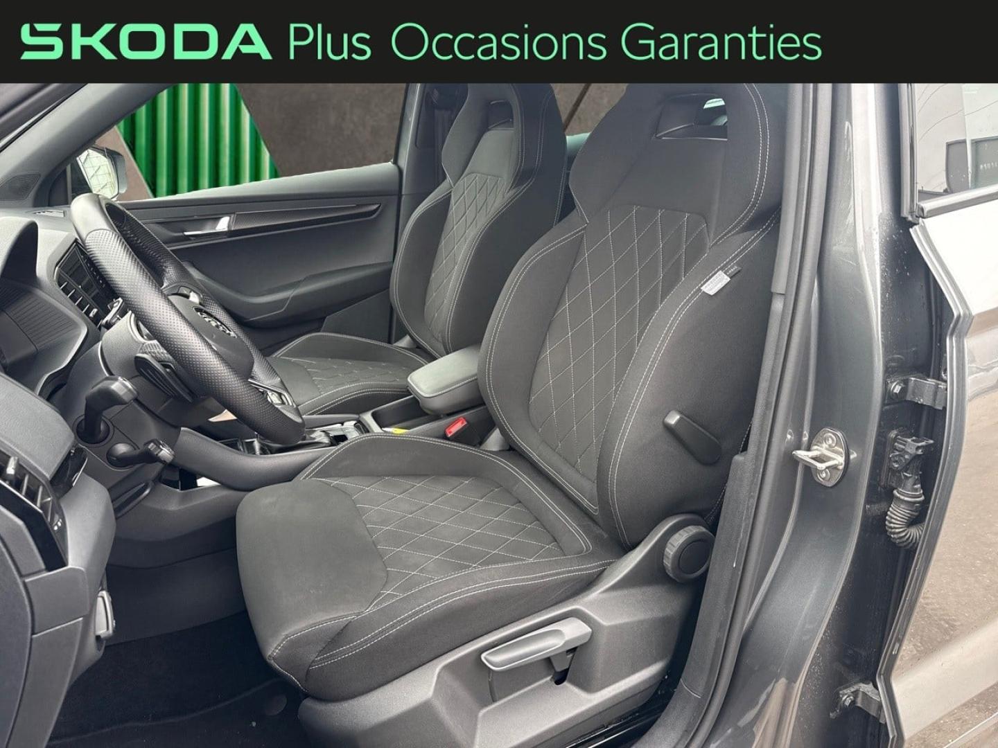 Voitures occasions ŠKODA KAROQ Sportline Villemomble