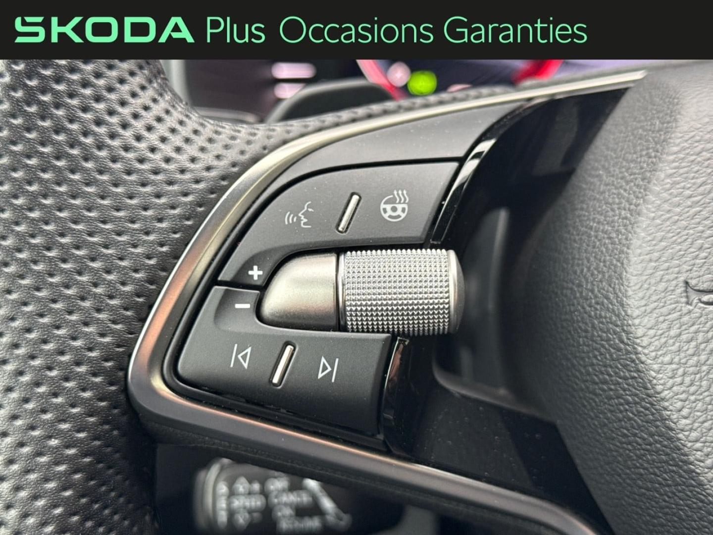 Voitures occasions ŠKODA KAROQ Sportline Villemomble