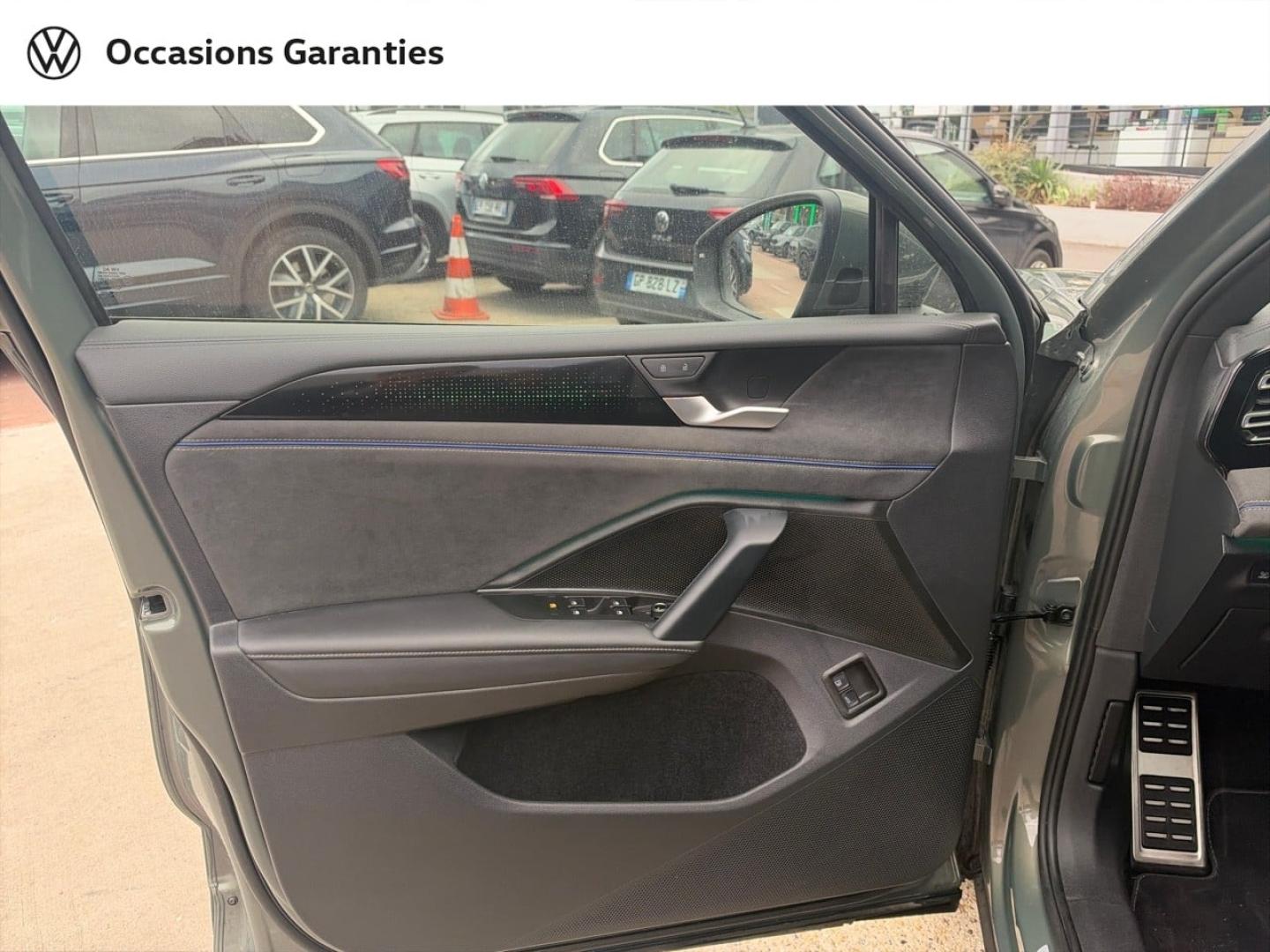 Voitures occasions VOLKSWAGEN TIGUAN R-Line Edition Villemomble