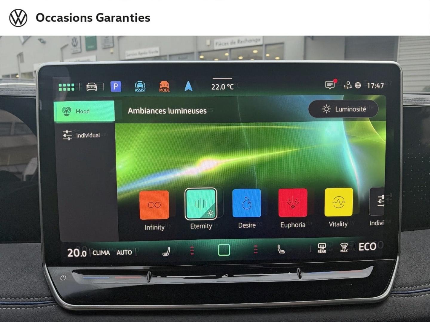 Voitures occasions VOLKSWAGEN TIGUAN R-Line Edition Villemomble