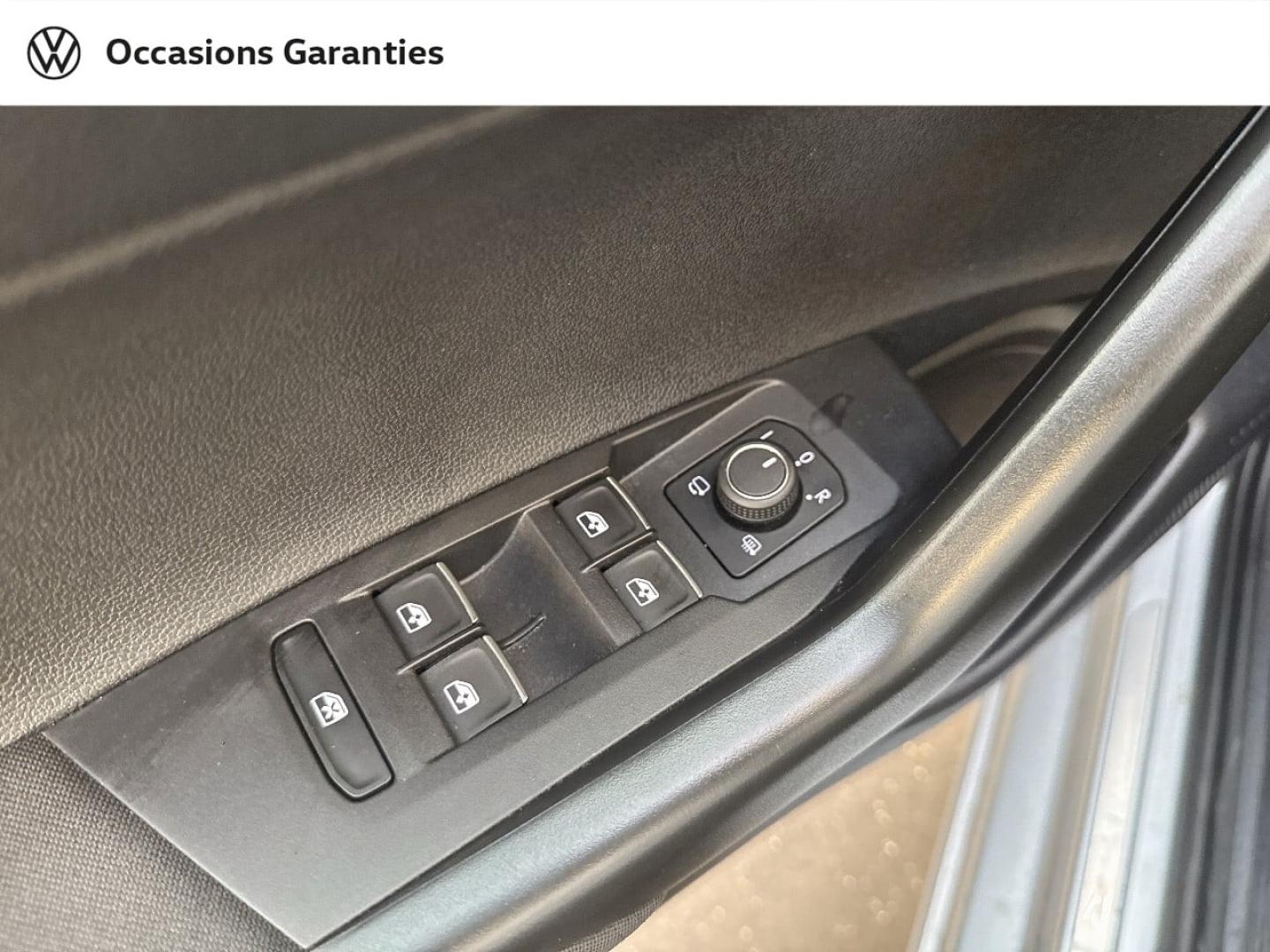 Voitures occasions VOLKSWAGEN TAIGO R-Line Villemomble