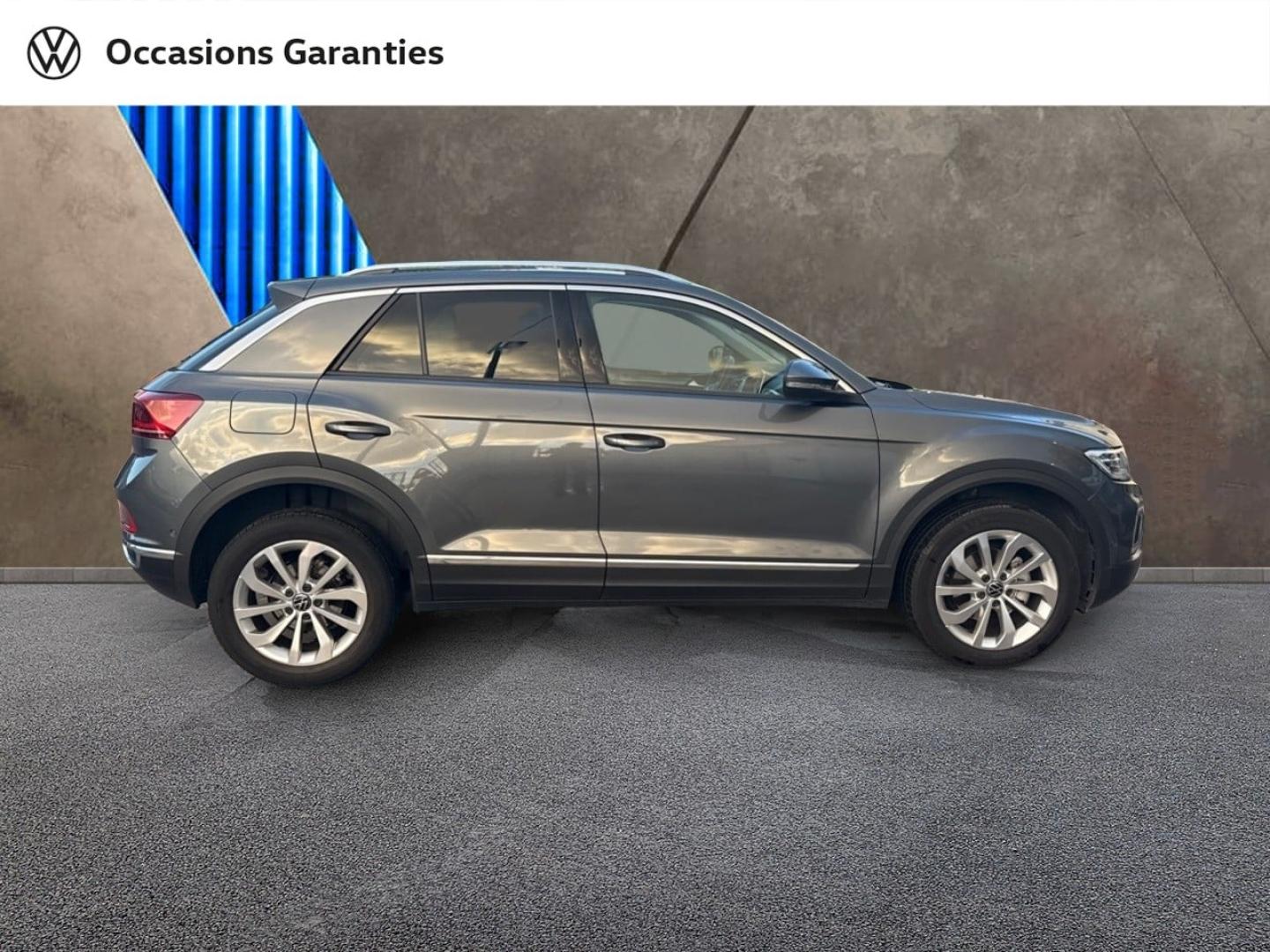 Voitures occasions VOLKSWAGEN T-ROC Style Villemomble