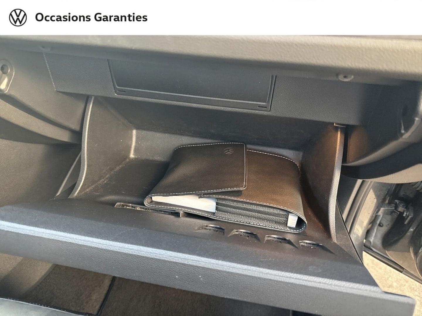 Voitures occasions VOLKSWAGEN T-ROC Style Villemomble