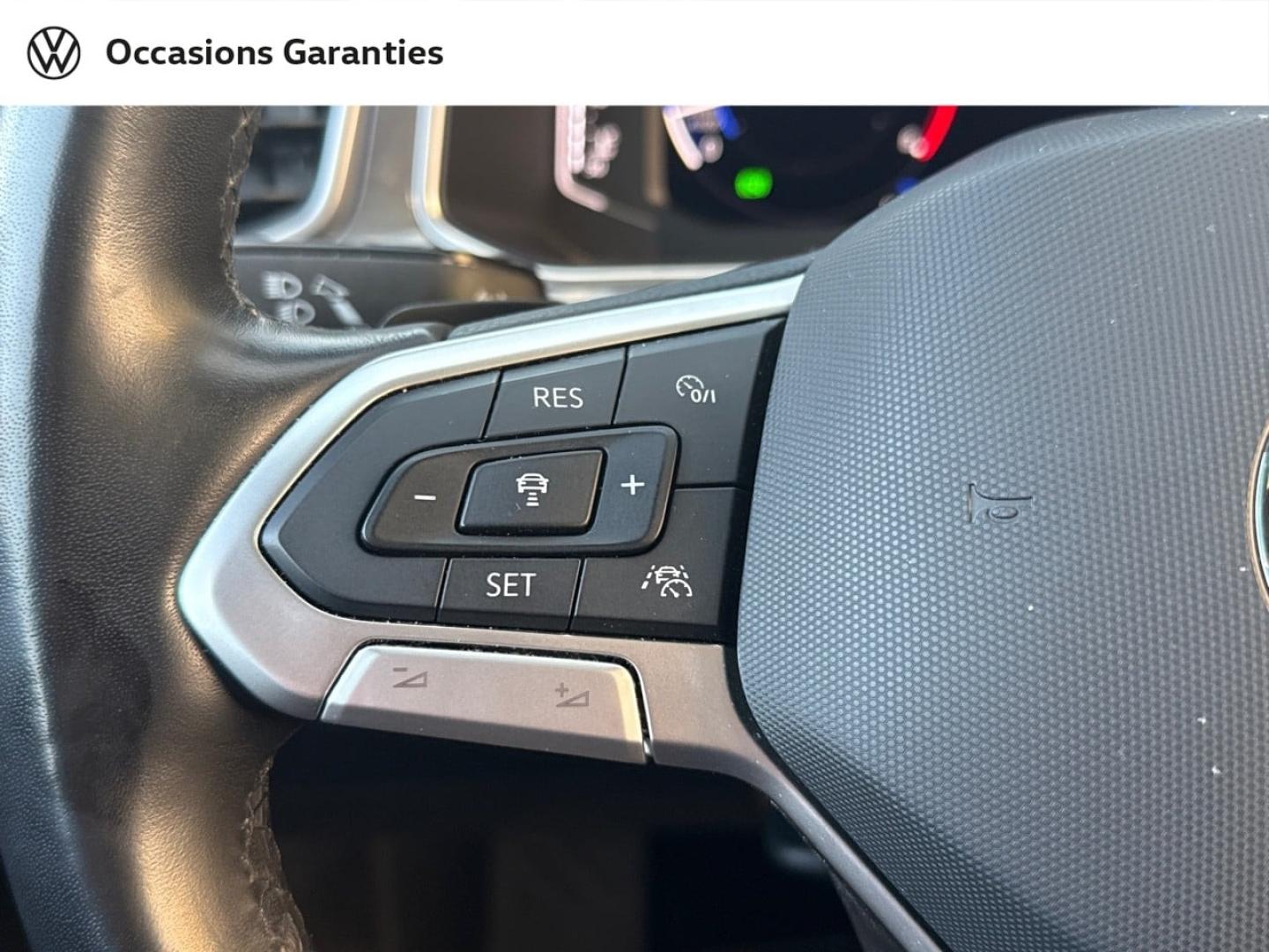 Voitures occasions VOLKSWAGEN T-ROC Style Villemomble