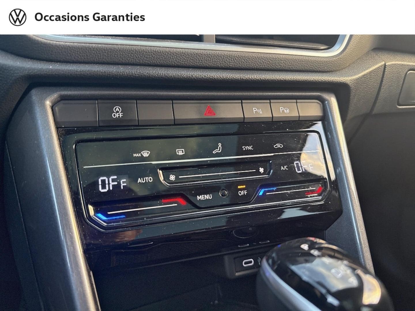 Voitures occasions VOLKSWAGEN T-ROC Style Villemomble
