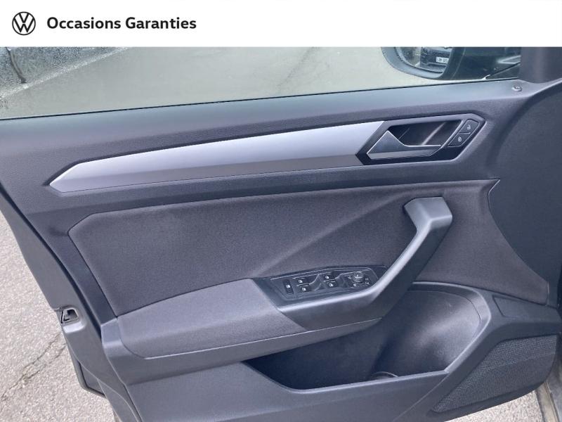 Voitures occasions VOLKSWAGEN T-ROC Life Rivery