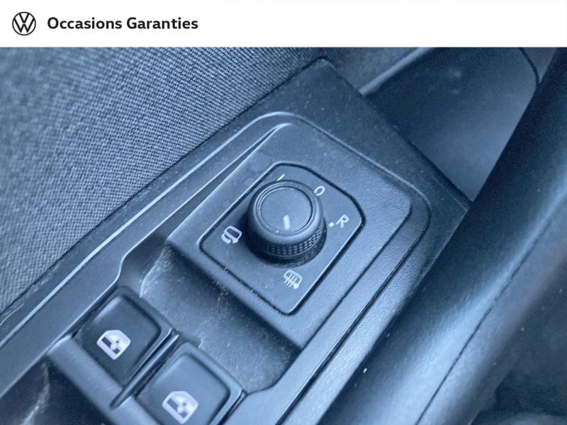 Voitures occasions VOLKSWAGEN T-ROC Life Rivery