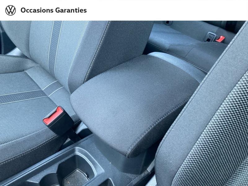 Voitures occasions VOLKSWAGEN T-ROC Life Rivery