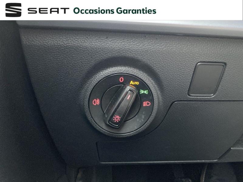 Voitures occasions SEAT ARONA FR Rivery