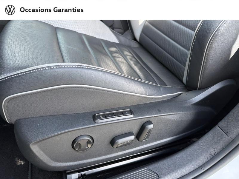 Voitures occasions VOLKSWAGEN GOLF GTE Rivery