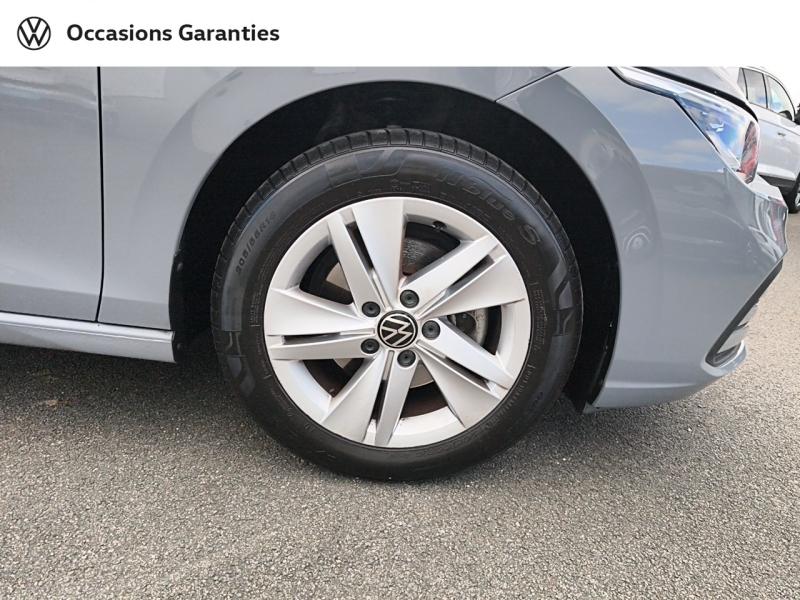 Voitures occasions VOLKSWAGEN GOLF Life Rivery