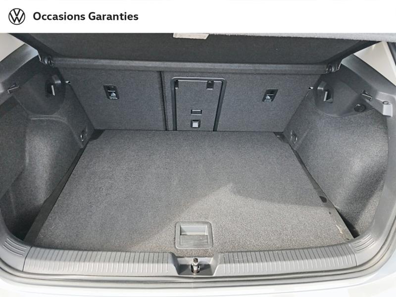 Voitures occasions VOLKSWAGEN GOLF Life Rivery
