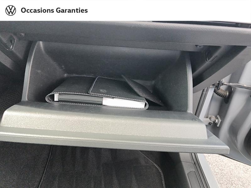 Voitures occasions VOLKSWAGEN GOLF Life Rivery