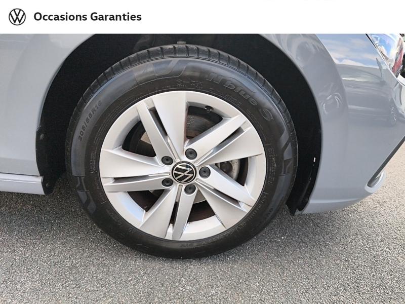 Voitures occasions VOLKSWAGEN GOLF Life Rivery