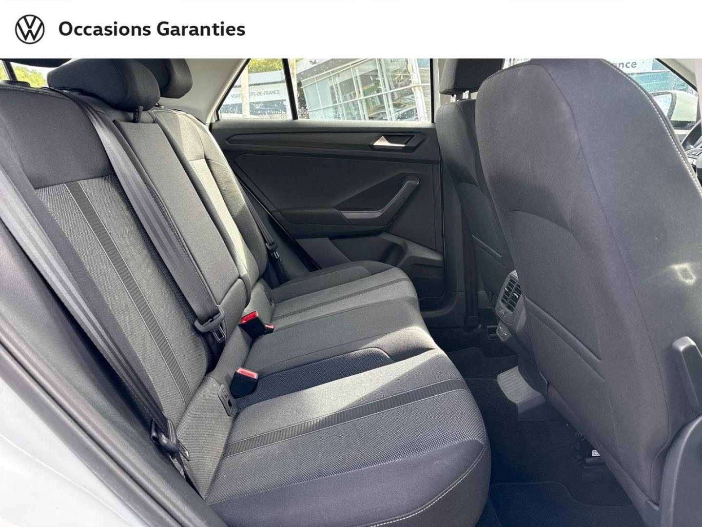 Voitures occasions VOLKSWAGEN T-ROC Life Rivery