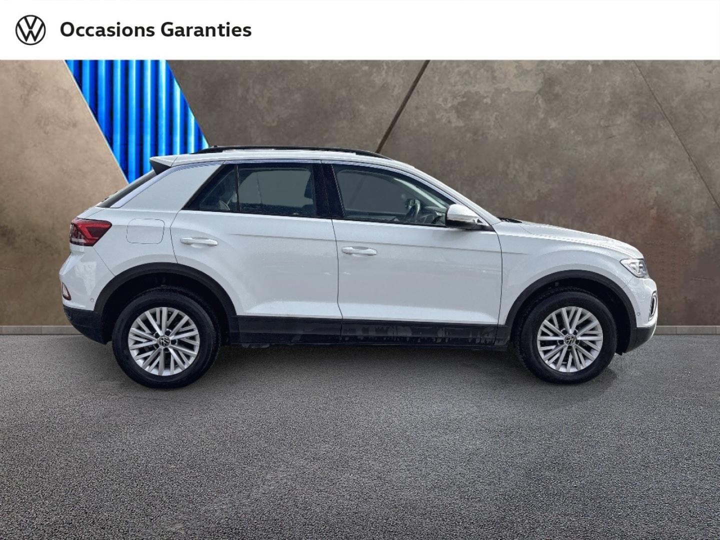 Voitures occasions VOLKSWAGEN T-ROC Life Rivery