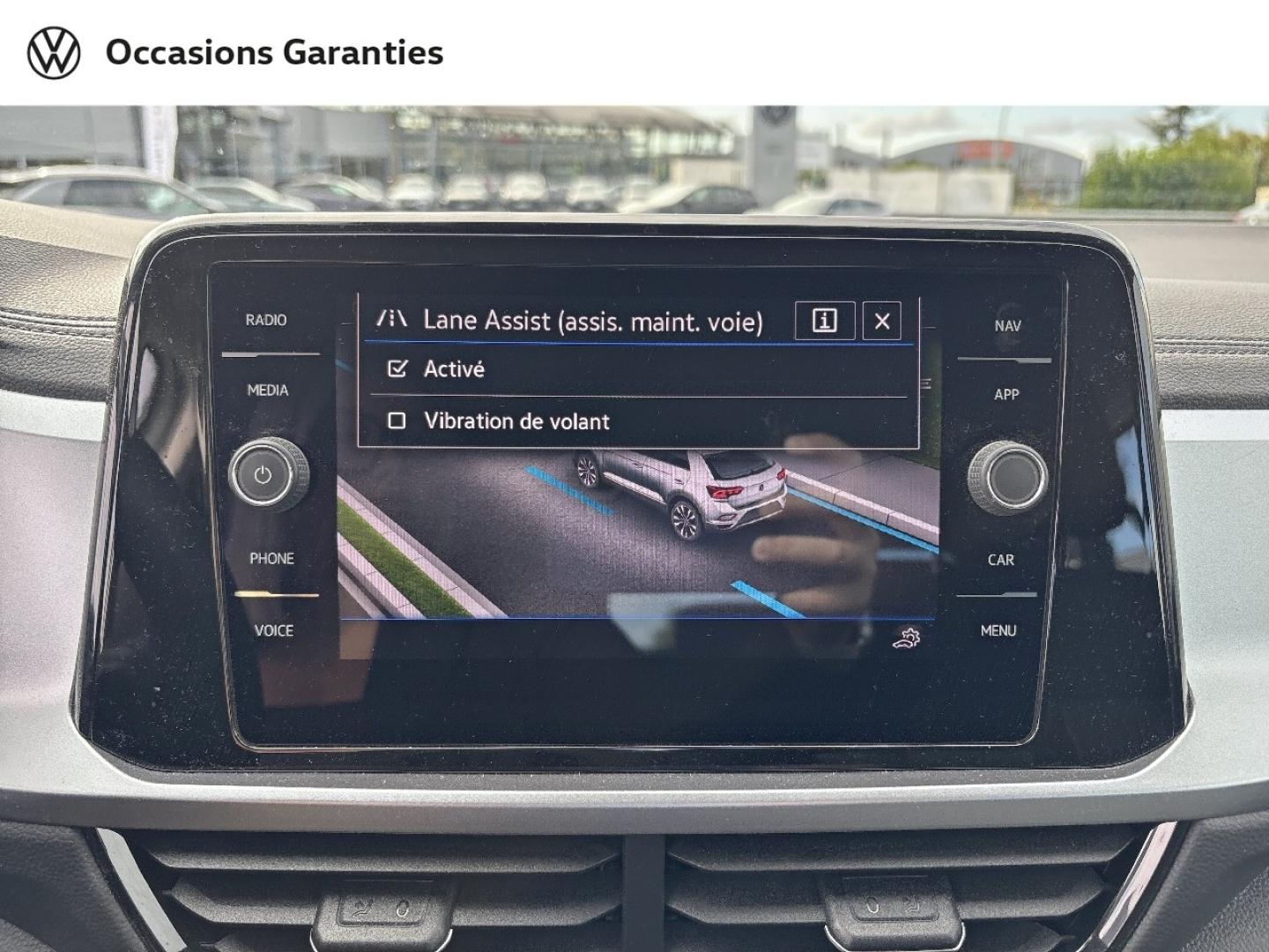 Voitures occasions VOLKSWAGEN T-ROC Life Rivery