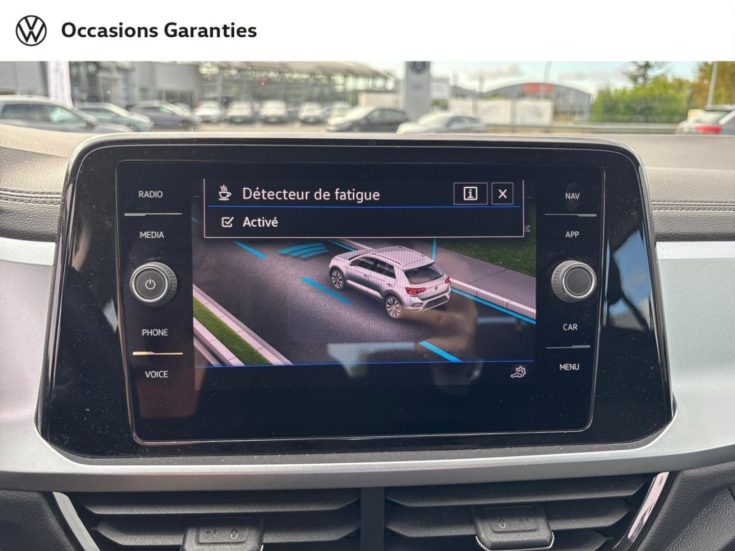 Voitures occasions VOLKSWAGEN T-ROC Life Rivery