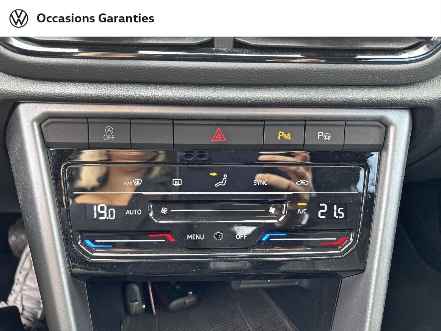 Voitures occasions VOLKSWAGEN T-ROC Life Rivery