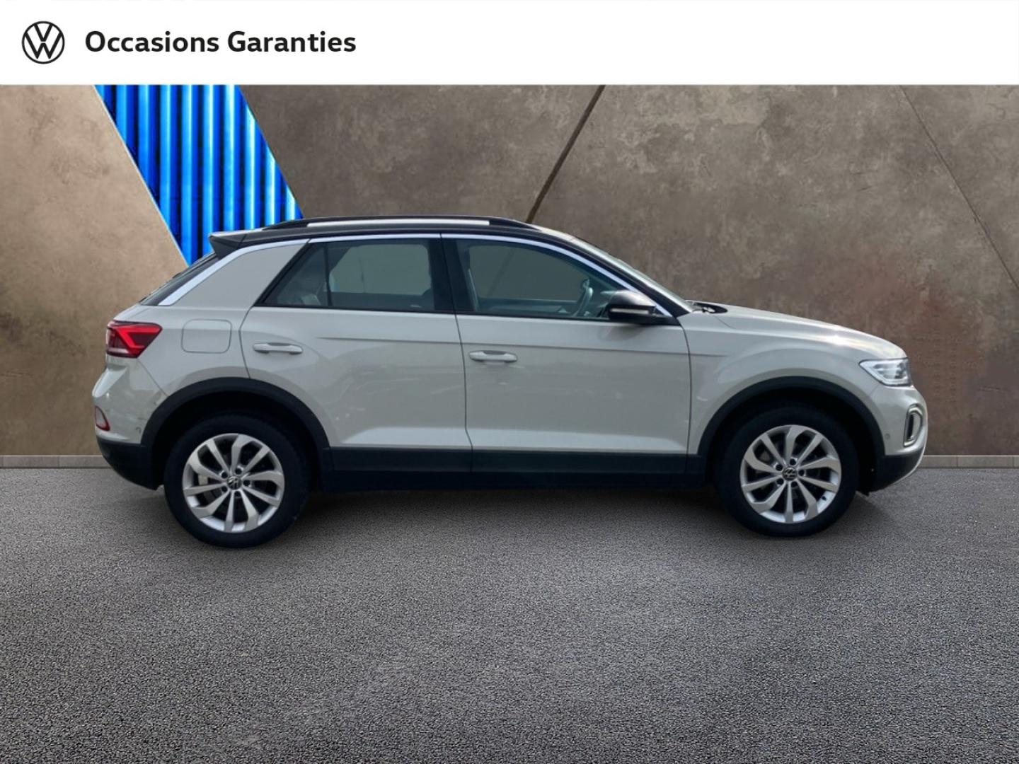 Voitures occasions VOLKSWAGEN T-ROC Life Plus Rivery