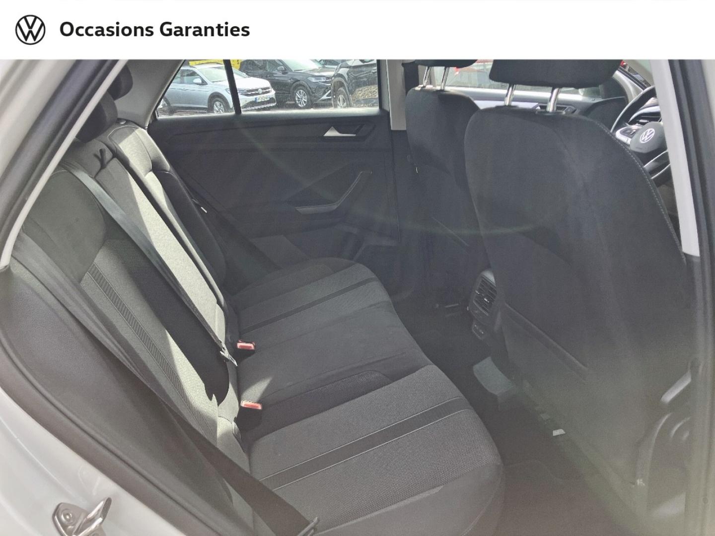 Voitures occasions VOLKSWAGEN T-ROC Life Plus Rivery