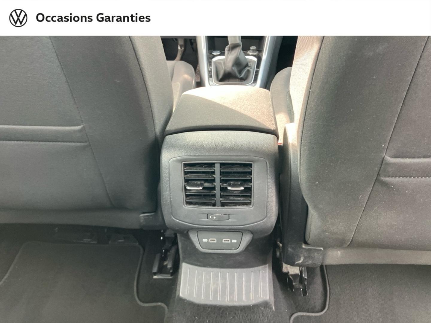 Voitures occasions VOLKSWAGEN T-ROC Life Plus Rivery