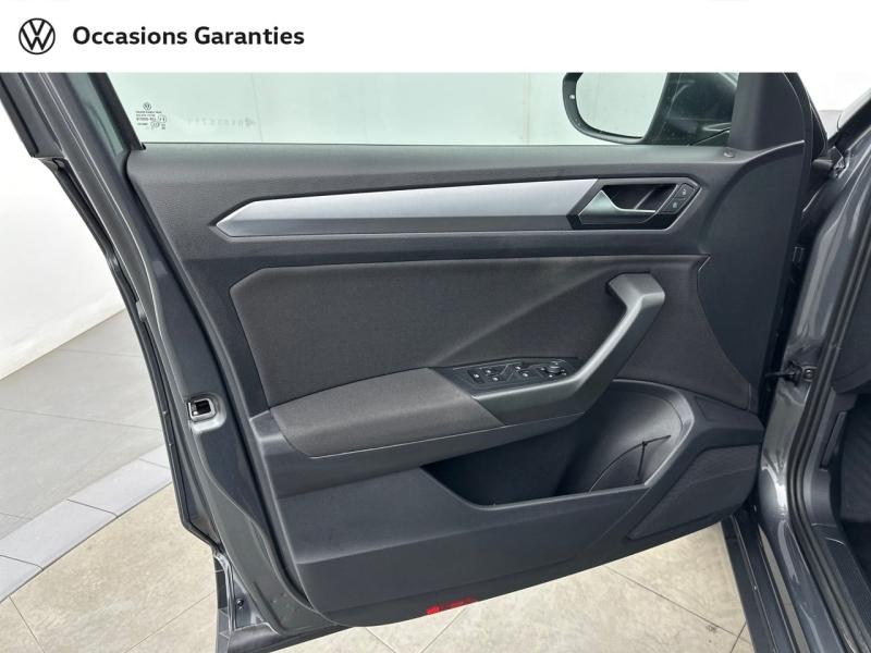Voitures occasions VOLKSWAGEN T-ROC Life Rivery