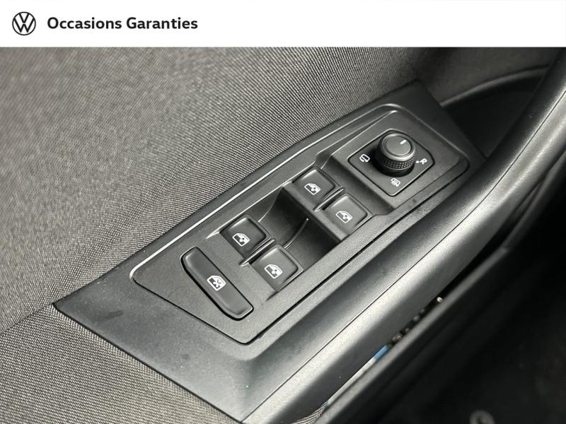 Voitures occasions VOLKSWAGEN T-ROC Life Rivery