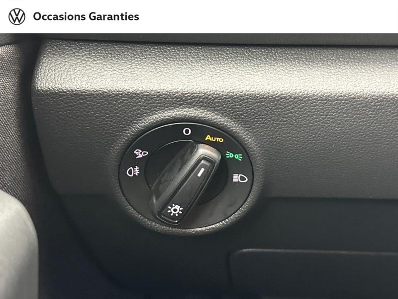 Voitures occasions VOLKSWAGEN T-ROC Life Rivery