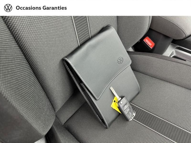 Voitures occasions VOLKSWAGEN T-ROC Life Rivery