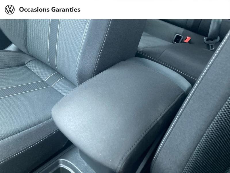 Voitures occasions VOLKSWAGEN T-ROC Life Rivery