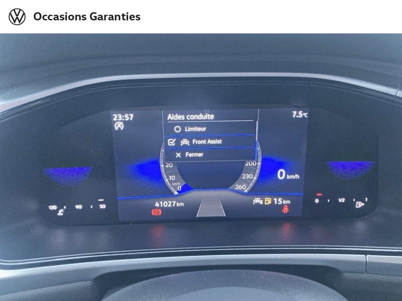 Voitures occasions VOLKSWAGEN T-ROC Life Rivery