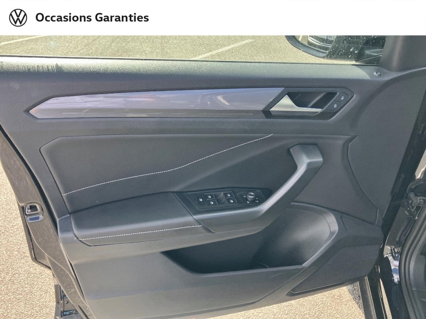 Voitures occasions VOLKSWAGEN T-ROC Style Rivery