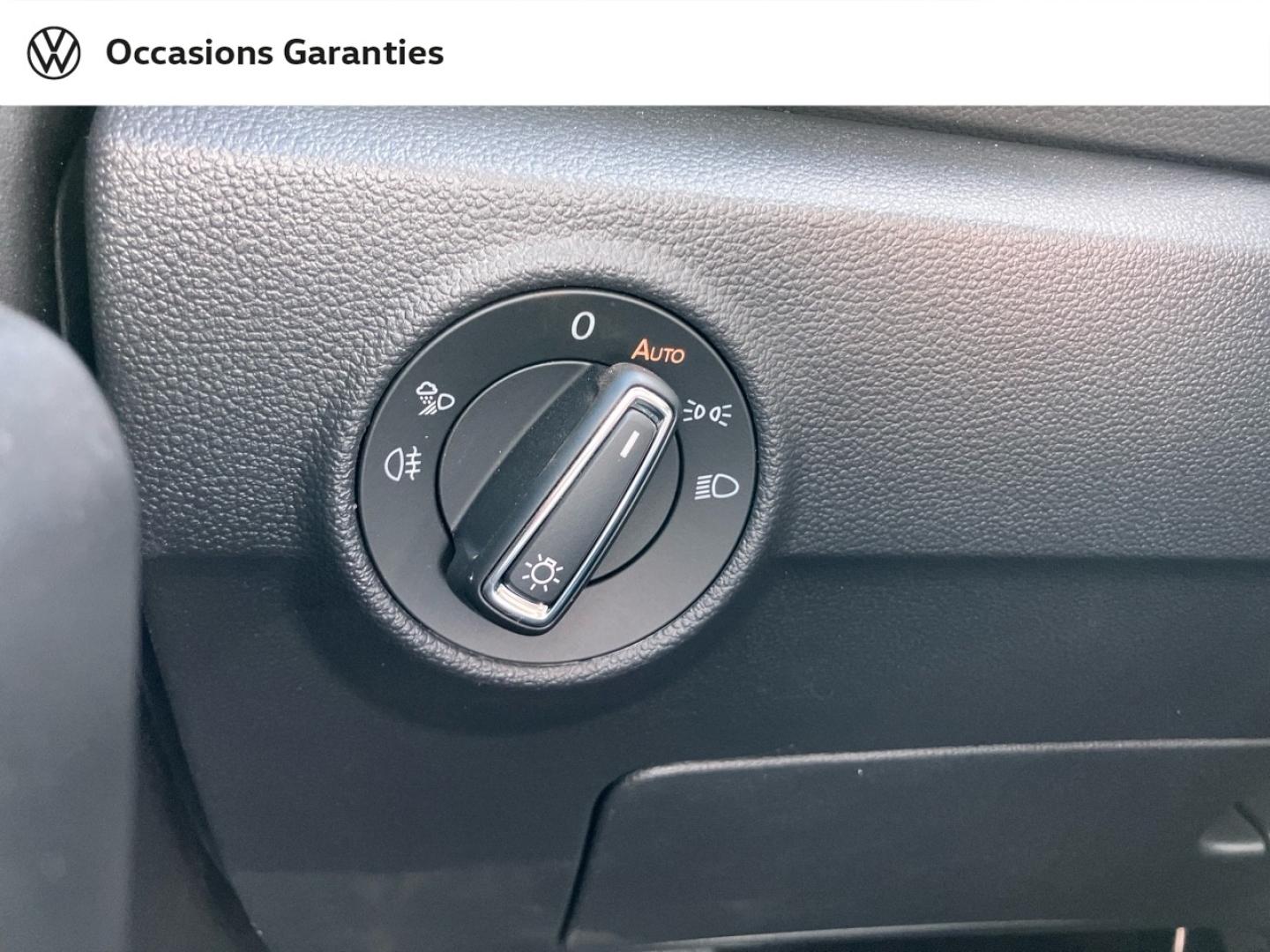 Voitures occasions VOLKSWAGEN T-ROC Style Rivery