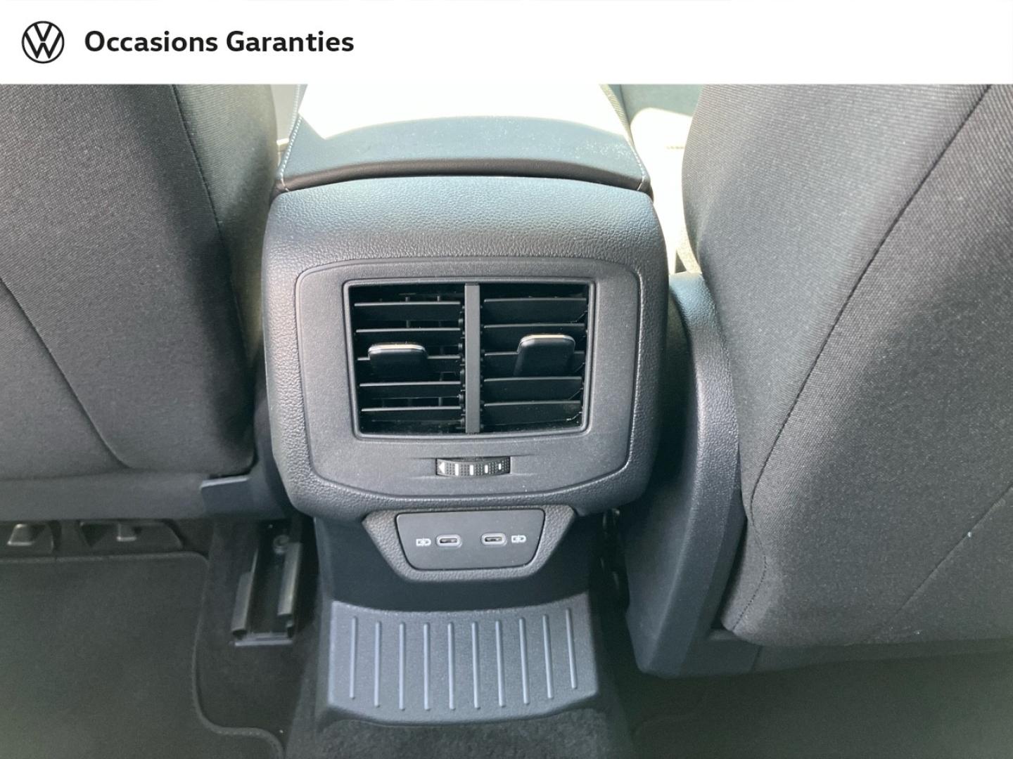Voitures occasions VOLKSWAGEN T-ROC Style Rivery