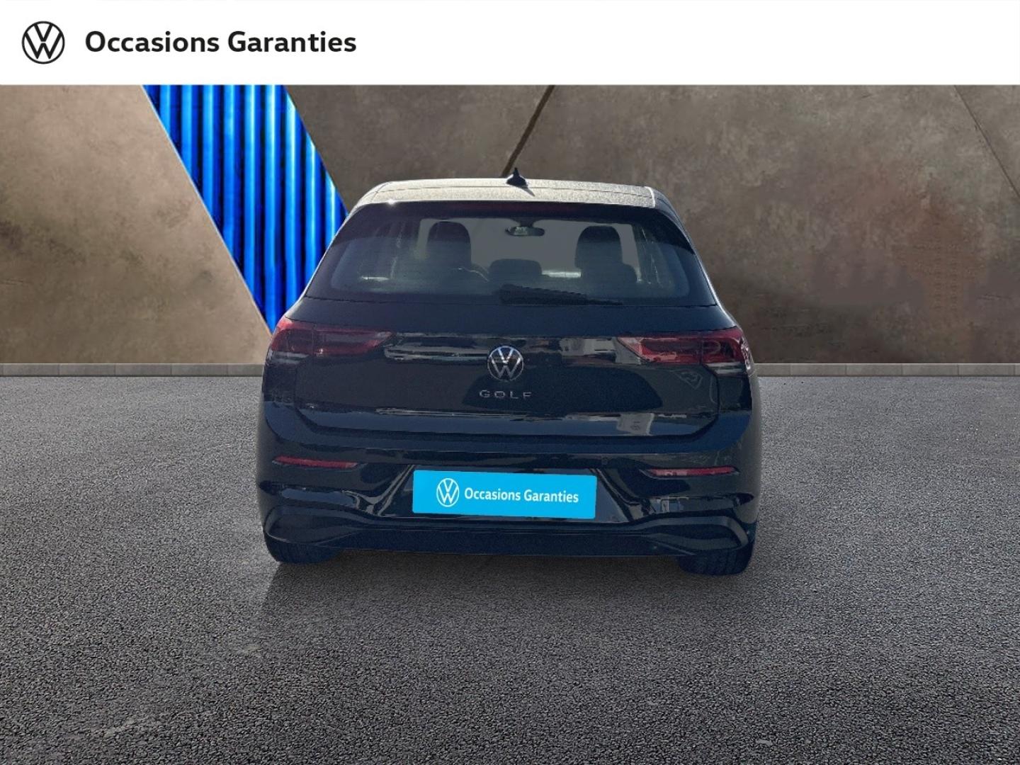 Voitures occasions VOLKSWAGEN GOLF Life 1st Hazebrouck